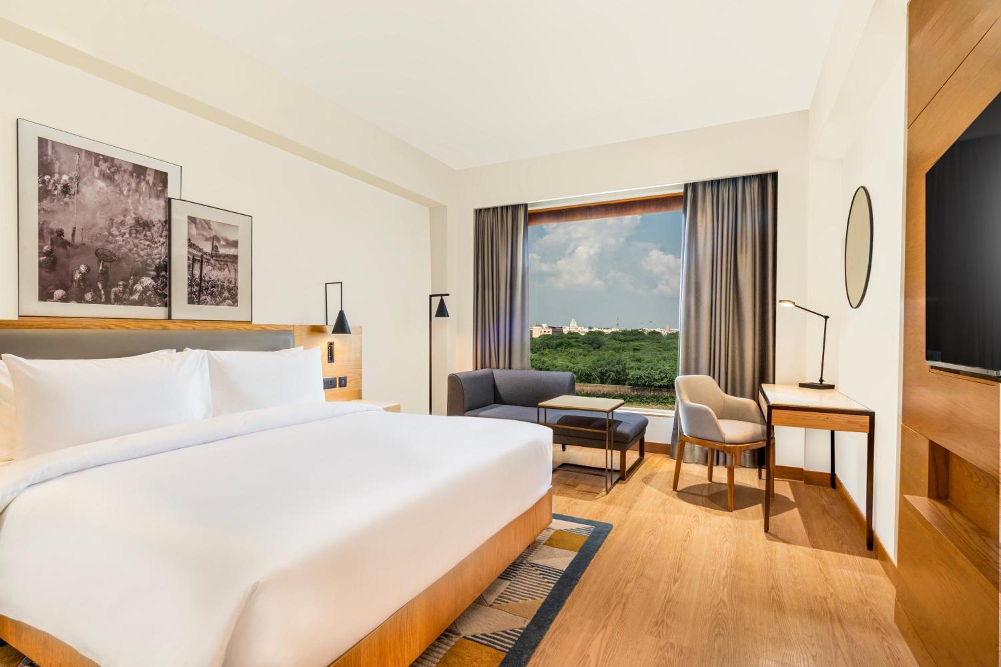 Radisson Hotel Vrindāvan Екстериор снимка