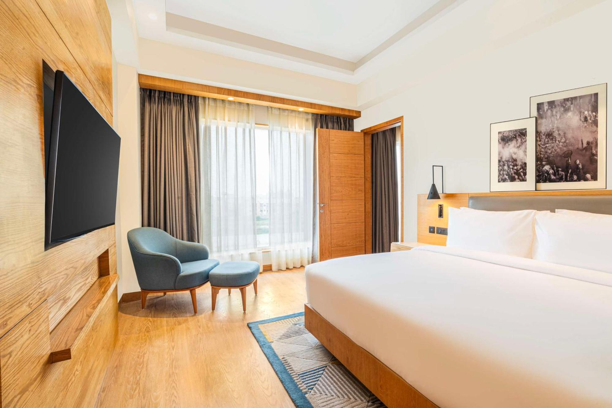 Radisson Hotel Vrindāvan Екстериор снимка