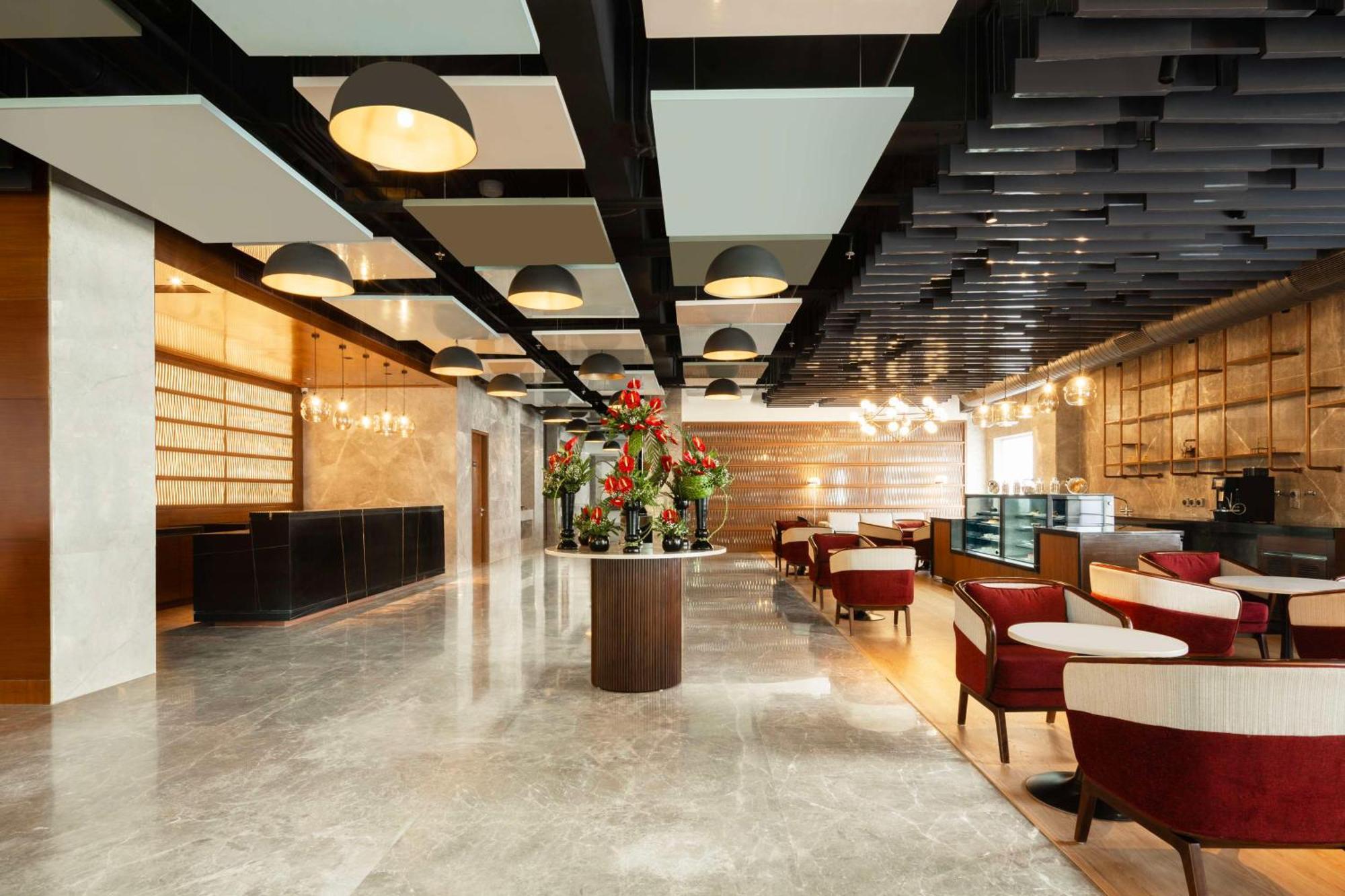 Radisson Hotel Vrindāvan Екстериор снимка
